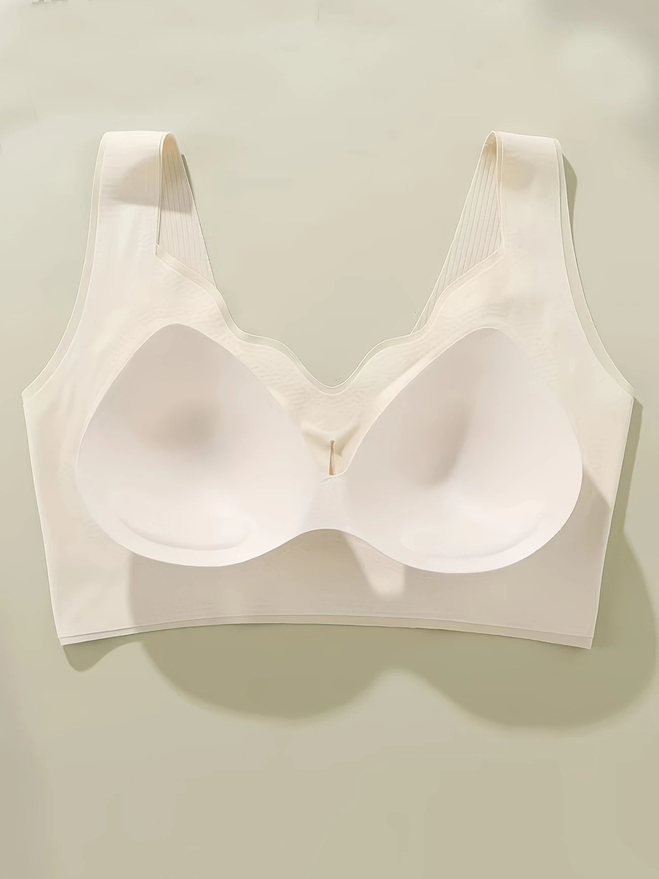 Lazer Kesim İz Yapmayan Yok Gibi Duran Sütyen