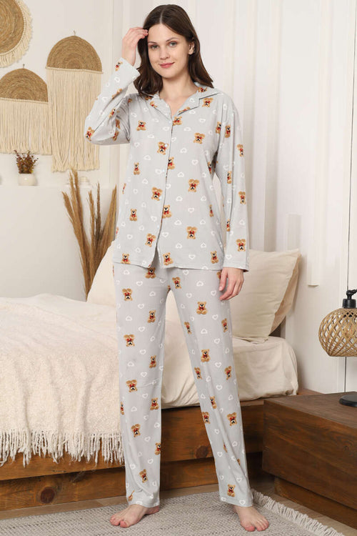 AYICIK DESENLİ DÜĞMELİ SÜET PİJAMA TAKIMI