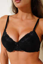 DANTELLİ DESTEKLİ SÜTYEN