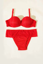 DANTELLİ DESTEKLİ SÜTYEN SÜTYEN TAKIMI