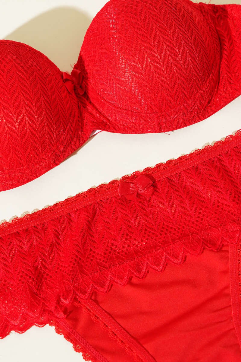 DANTELLİ DESTEKLİ SÜTYEN SÜTYEN TAKIMI