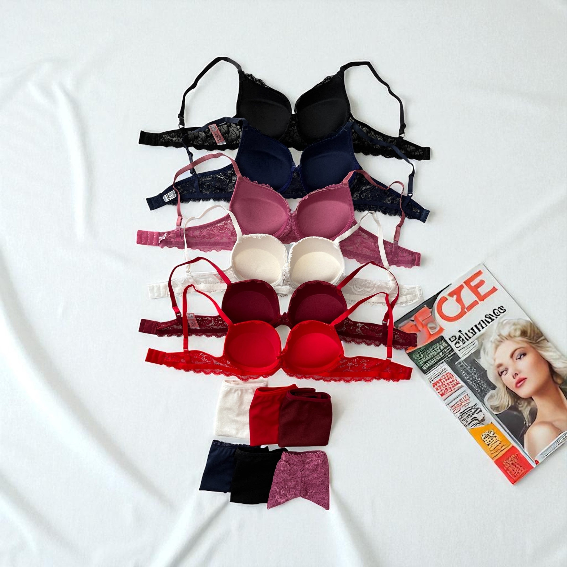 Dantelli Dolgulu Sütyen Takımı