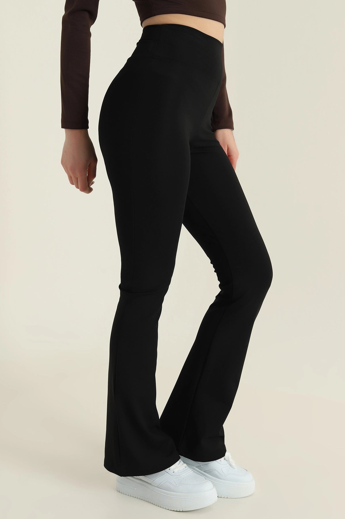 İSPANYOL PAÇA İÇİ PAMUKLU OYSHO TAYT